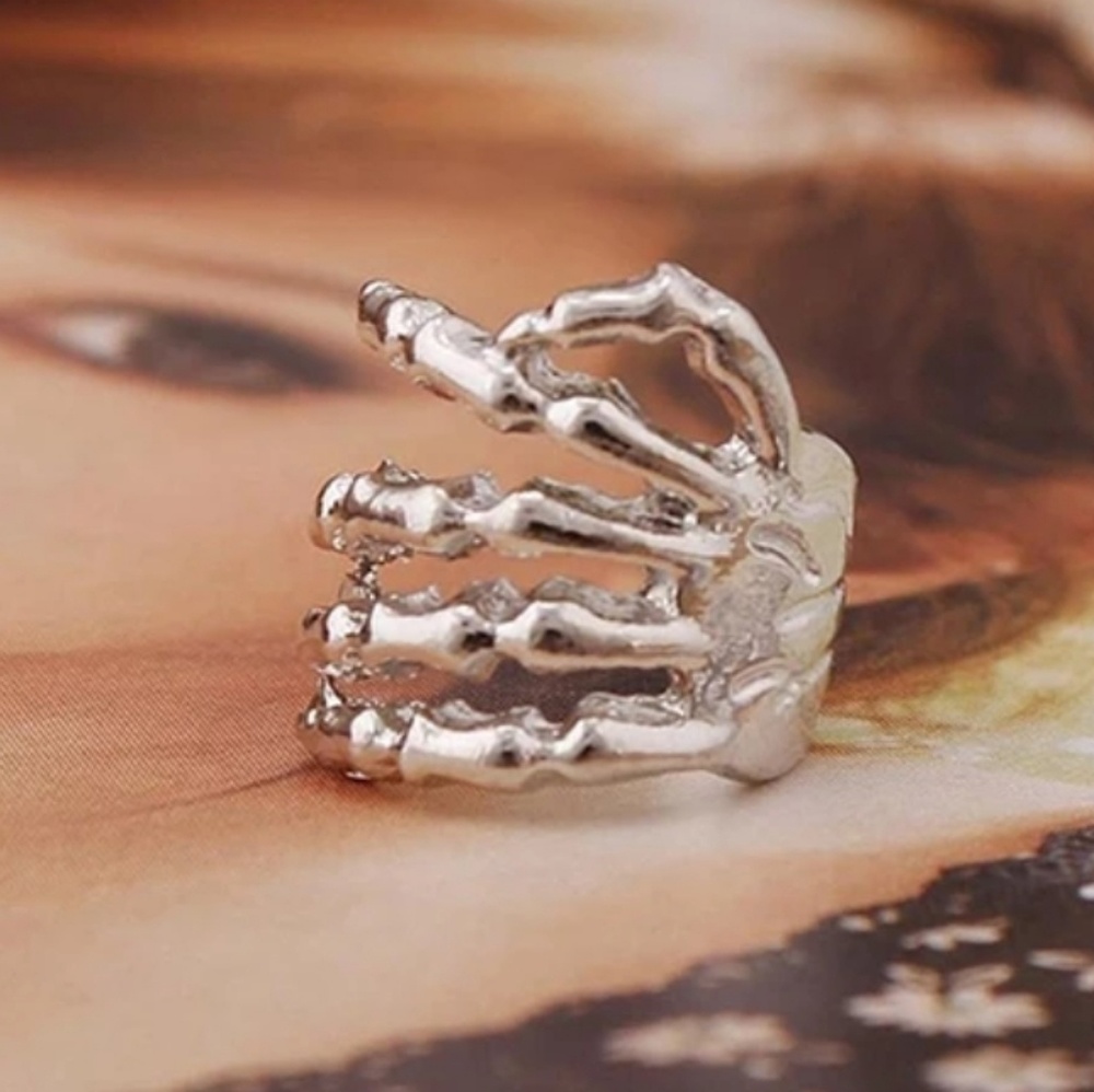 Skeleton Hand Ear Cuff - Picture 2 of 2